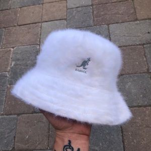 Kangol Fur Bucket Hat🔥